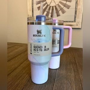 Stanley 40 oz Stainless Steel H2.0 Flowstate Quencher Tumbler Watercolor- Dusk